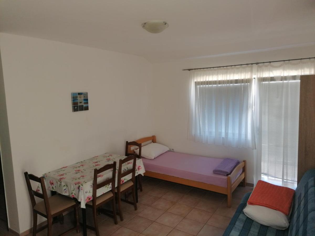 Apartments Mali Mate Tribalj Extérieur photo