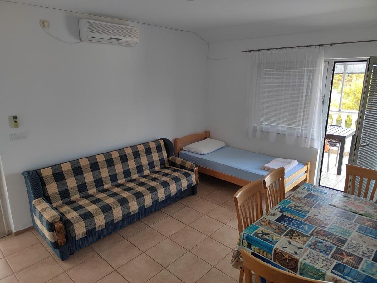 Apartments Mali Mate Tribalj Extérieur photo