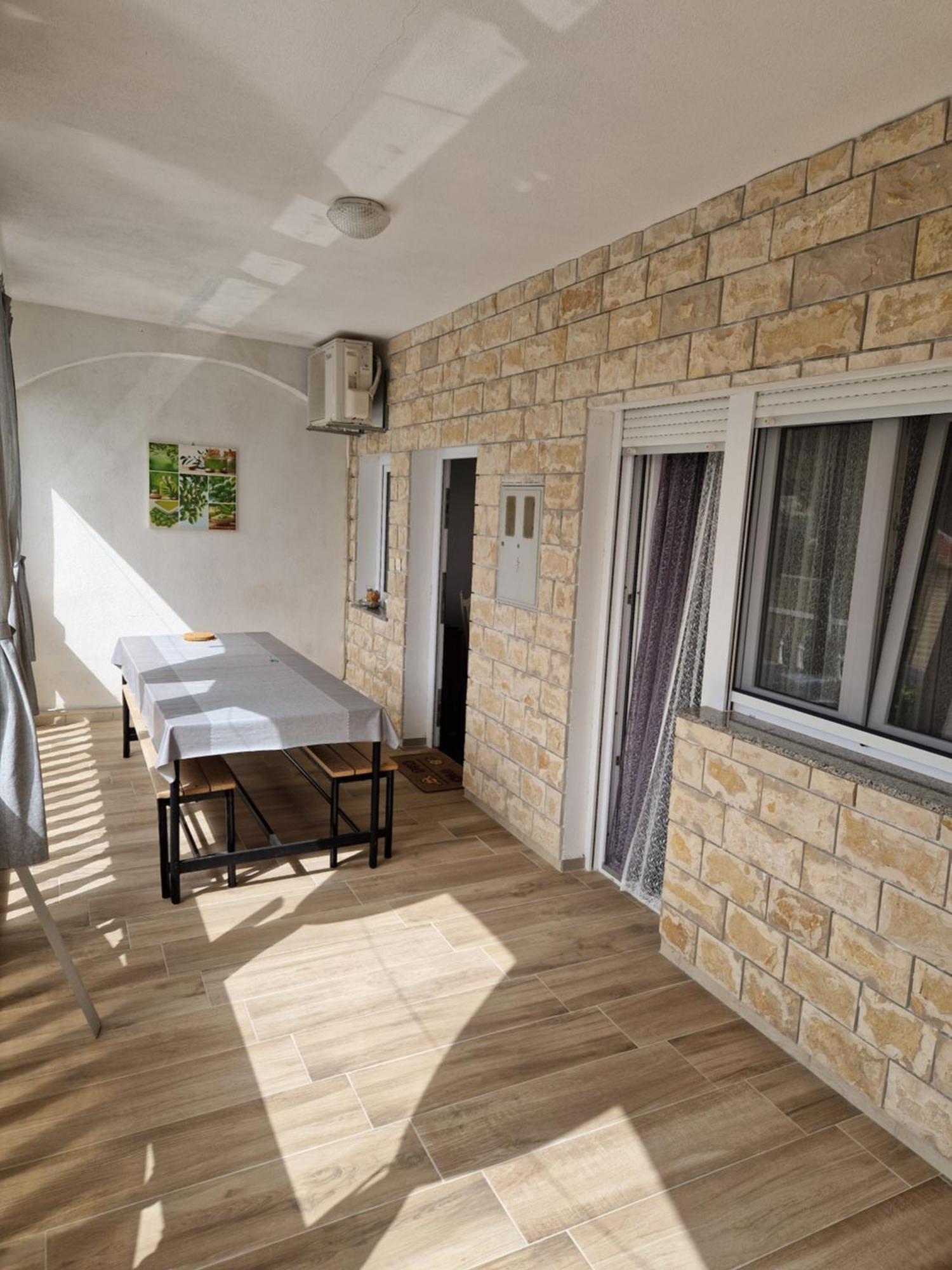 Apartments Mali Mate Tribalj Extérieur photo